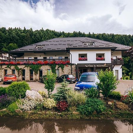 Готель La Conac In Bucovina Ґурагумора Екстер'єр фото